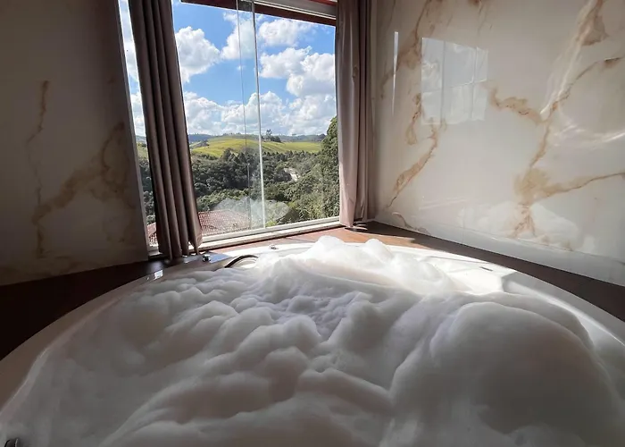 Cachoeira Dos Luis - Parque & Pousada Bueno Brandão